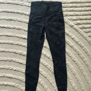 Lululemon EUC Fast and Free high rise tights 25”